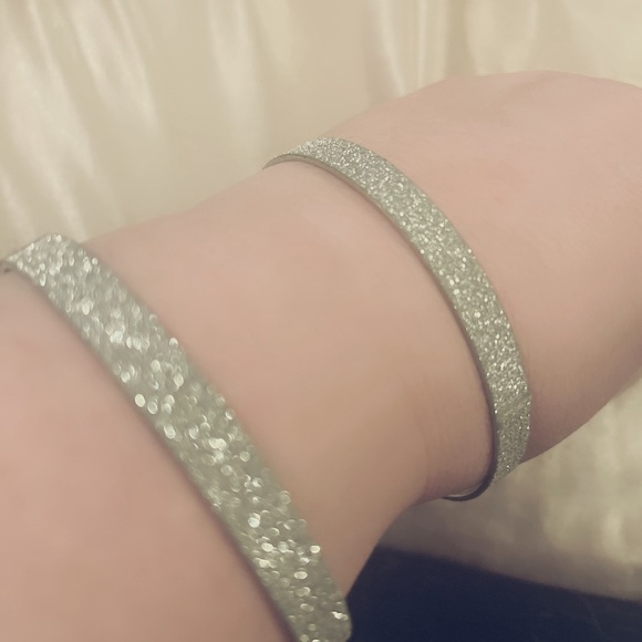 Plus size sparkly bangles & magnetic bracelet - Picture 5 of 6